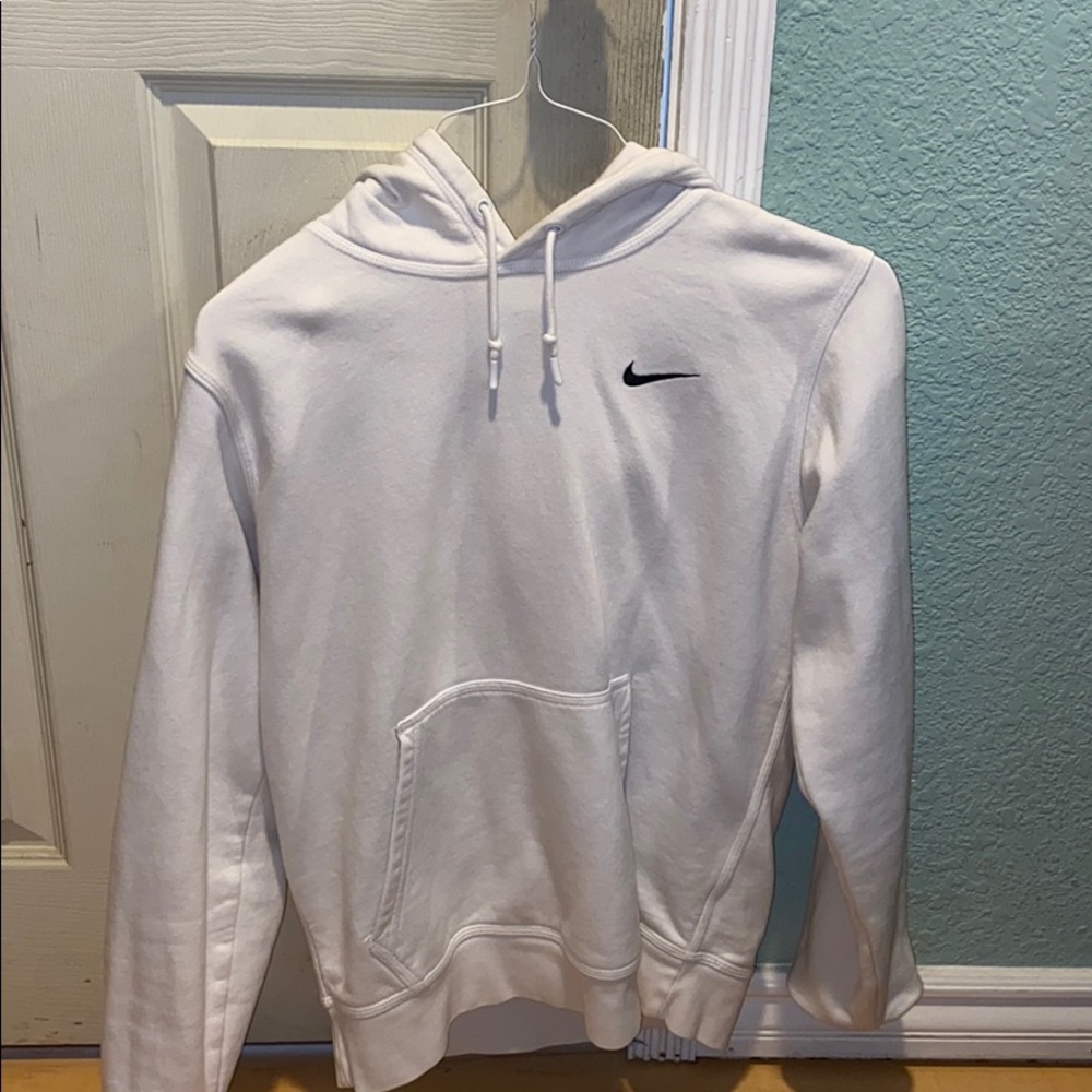 White nike hoodie